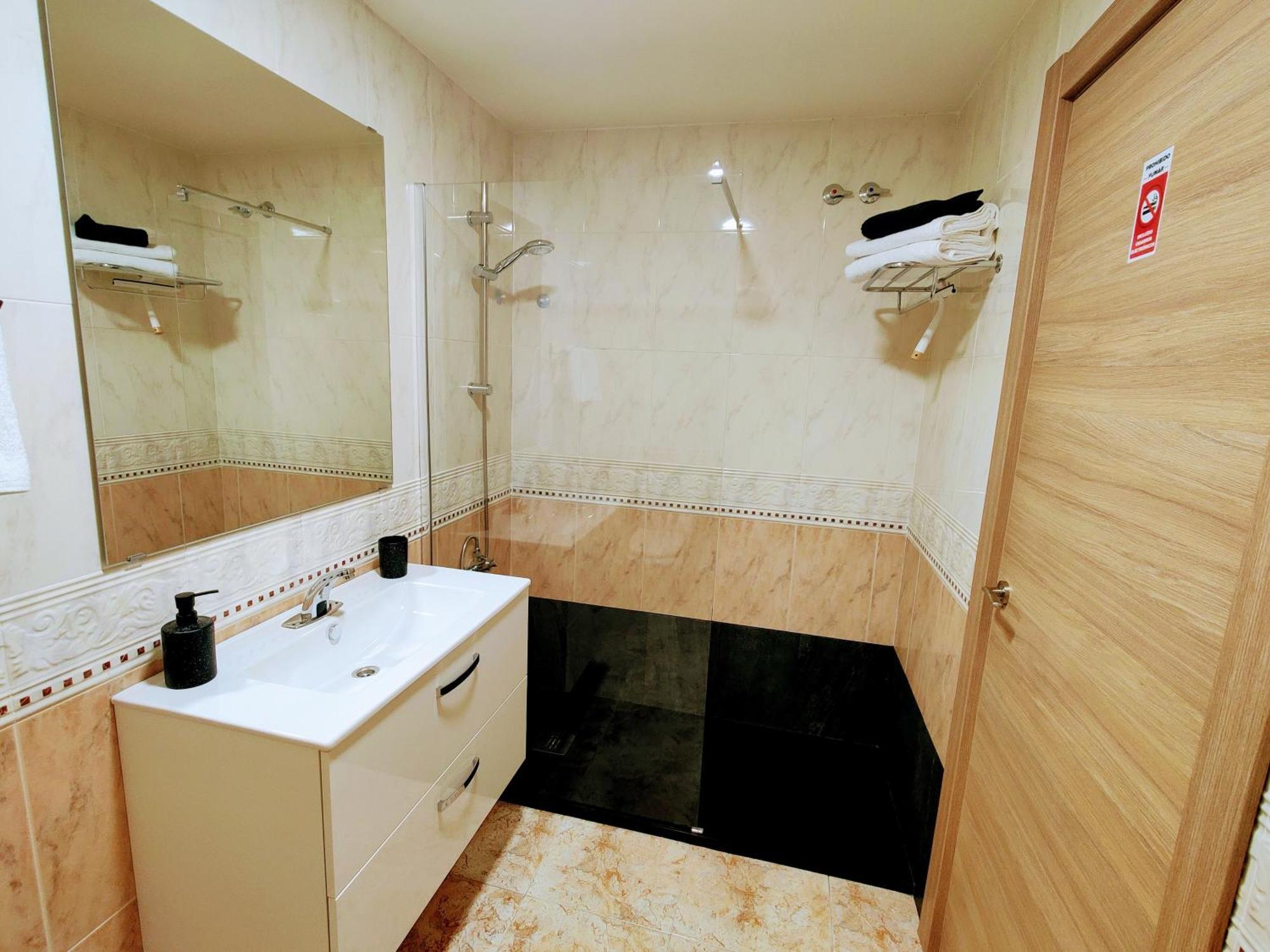The Astrid Apartment Lloret de Mar Exteriör bild